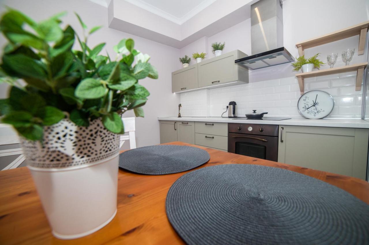 Apartment Butterfly Odessa Dış mekan fotoğraf