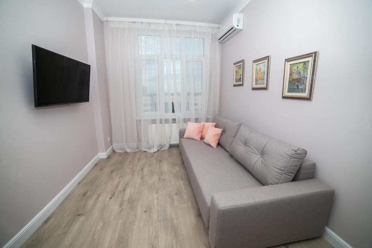 Apartment Butterfly Odessa Dış mekan fotoğraf